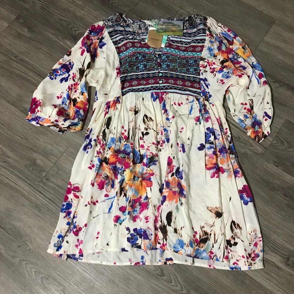 Umgee super cute dress NWT size Medium